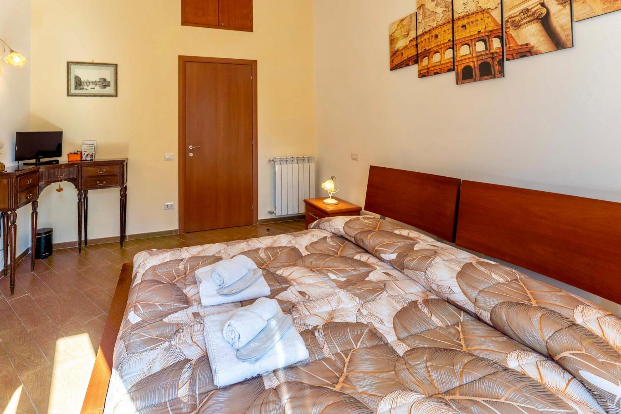 Miclad Colosseum Guest House Rom Exterior foto