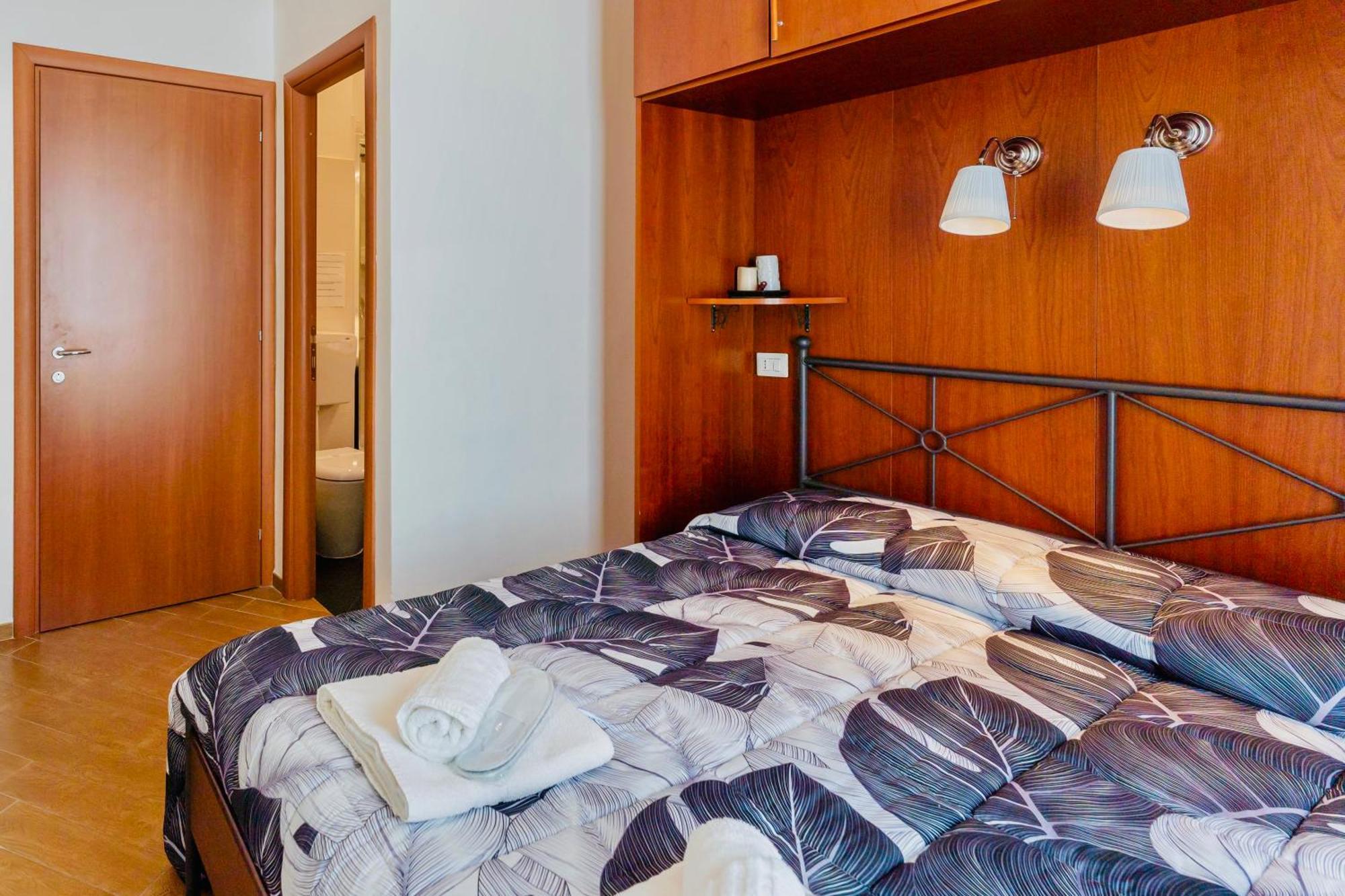 Miclad Colosseum Guest House Rom Exterior foto