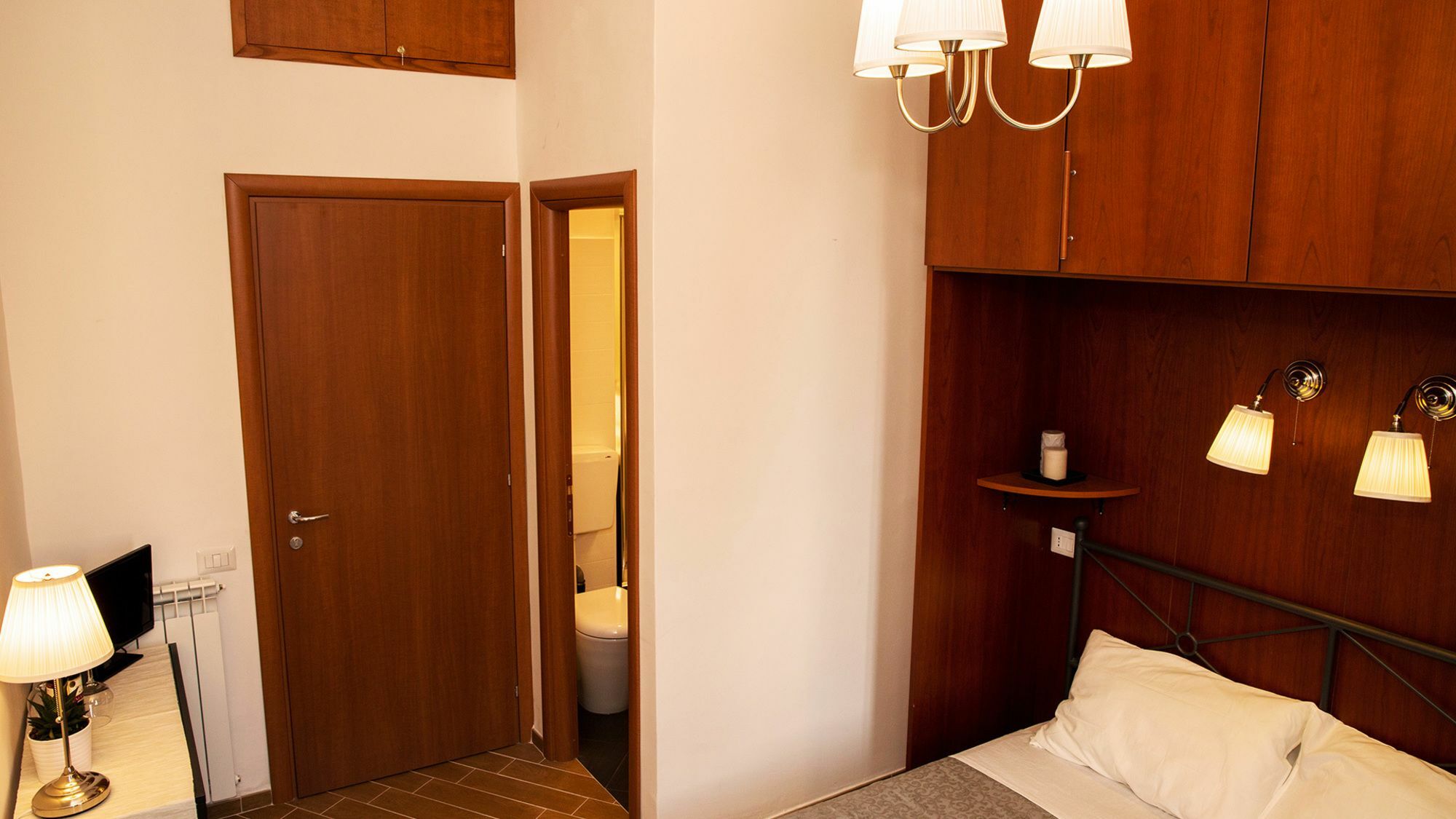 Miclad Colosseum Guest House Rom Exterior foto