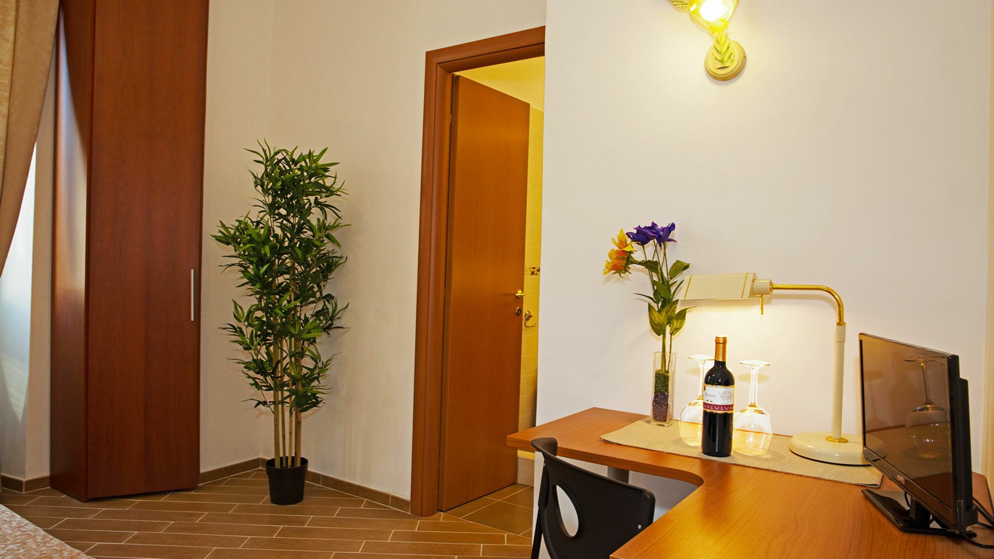 Miclad Colosseum Guest House Rom Exterior foto